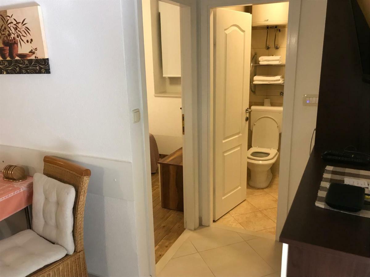 Apartman Dvor Makarska Exterior foto
